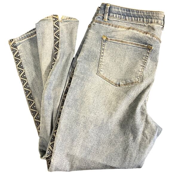 Knox Rose Women's 16 Jeans Stretch Elastic Waist Split Hem Decorative Side Seam - Picture 1 of 8